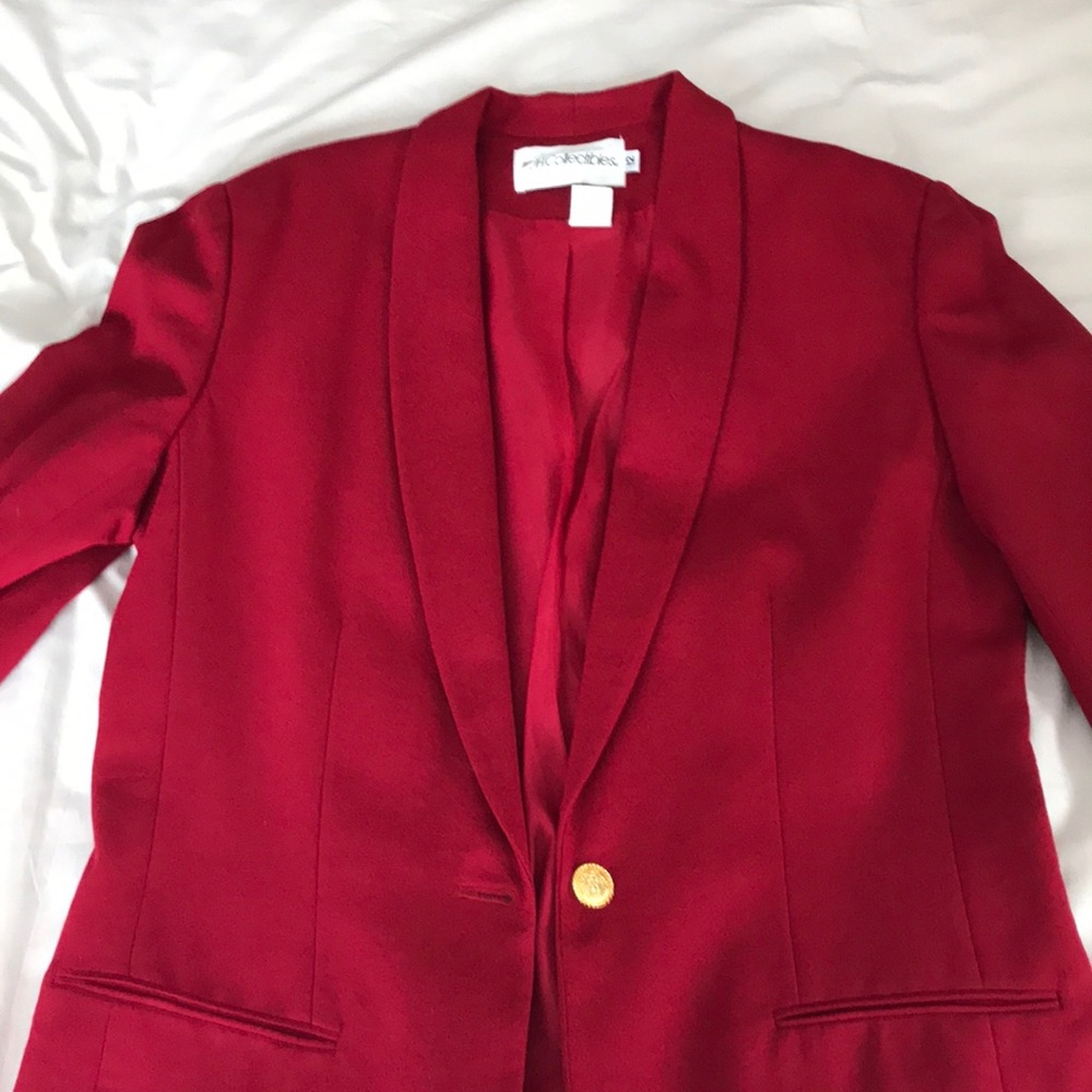 Woman’s wool pants suit